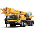 Grúa telescópica QY70 maquinaria